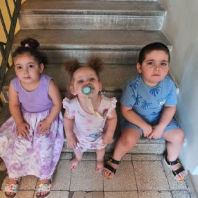 Alessandra, Famiglia a San Nicola La Strada