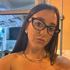 Francesca maria, Babysitter a Libero consorzio comunale di Trapani