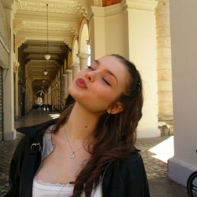 Sofia, Babysitter a Monte San Biagio