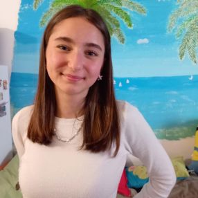 Miriam, Babysitter in Villanova D'Albenga