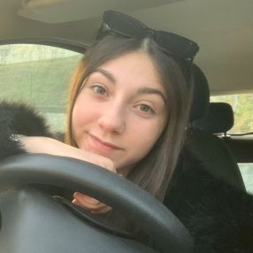 Aurora, Babysitter a Buttigliera Alta