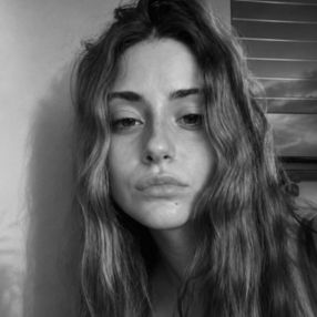 Giulia, Babysitter in Fucecchio