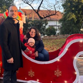 Greta, Famiglia a Ispra