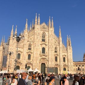 Arturo, Famiglia a Milano
