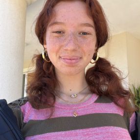 Flavia, Babysitter a Città metropolitana di Messina