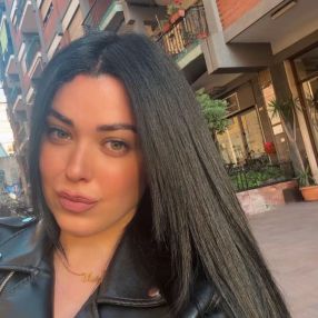 Valeria, Babysitter in Acerra