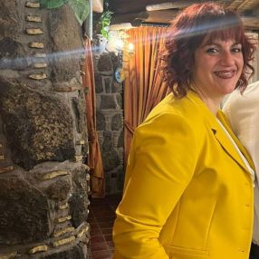 Nunziella, Babysitter a Biancavilla