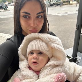 Yasmine, Famiglia a Beinasco
