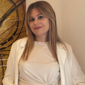 Teresa, Babysitter a Corato