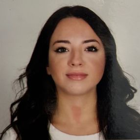 Ginevra, Babysitter in Gela
