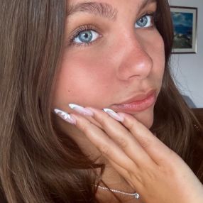 Giulia, Babysitter in Longarone