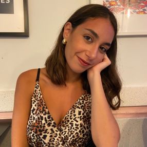 Asia, Babysitter a Terrasini
