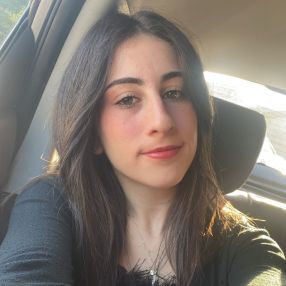 Miriana, Babysitter a Nicosia