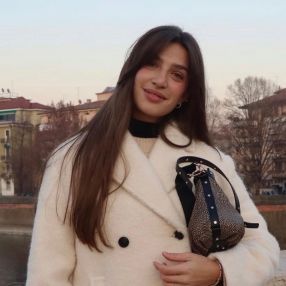 Maria, Babysitter a Peschiera del Garda
