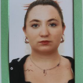 Giulia, Babysitter a Cassina De' Pecchi