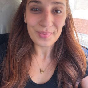 Lorenza, Babysitter in Siderno