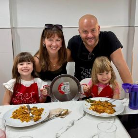 Alexandra, Famiglia a Siracusa