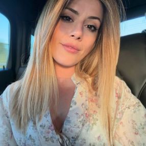Elisa, Babysitter a Guastalla