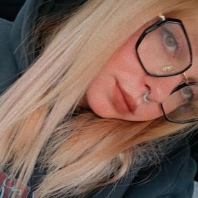 Anna maria, Babysitter a Provincia di Taranto