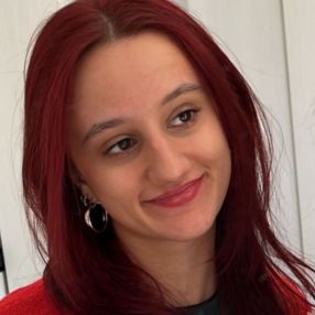 Matilde, Babysitter a Veduggio Con Colzano