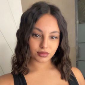 Federica, Babysitter a Grumo Nevano