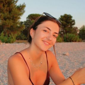 Carlotta, Babysitter a Trento