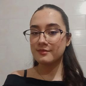 Maria, Babysitter a Niscemi