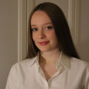 Bianca, Babysitter in Molinella