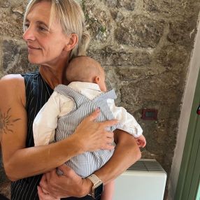 Elisa, Babysitter a Clusone