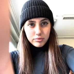 Giulia, Babysitter a Casalpusterlengo