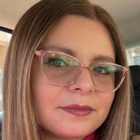 Chiara, Babysitter a Mogoro