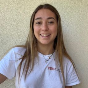 Carola, Babysitter a Oltrona di San Mamette