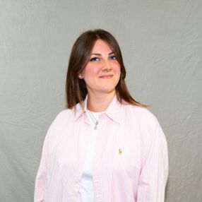 Silvia, Babysitter in Lovere