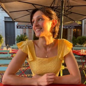 Sofia, Babysitter a Castellamonte