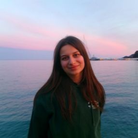 Rachele, Babysitter a Pedemonte