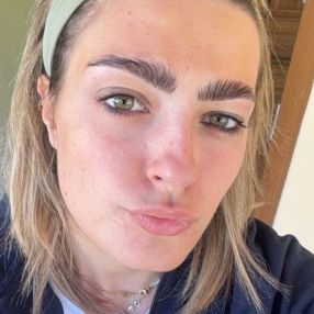Azzurra, Babysitter a Sinalunga