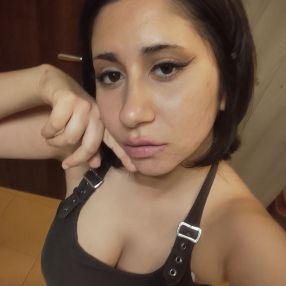 Claudia, Babysitter a Camporotondo Etneo