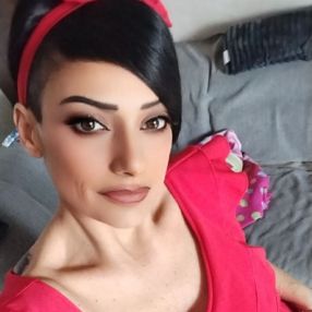 Nunzia, Babysitter in Provincia di Salerno