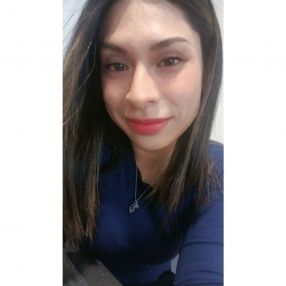 Katherine, Babysitter a Corsico