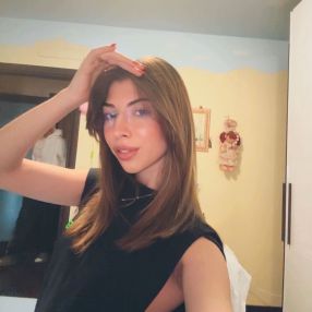 Lucia, Babysitter a Trani