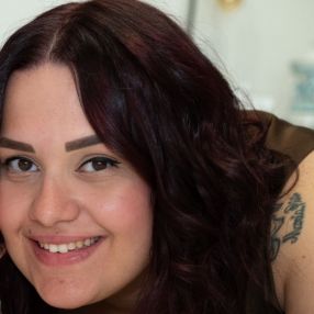 Veronica, Babysitter a Riccione