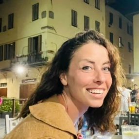 Lory, Famiglia a Pistoia