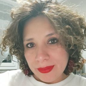 Flor De Maria, Babysitter in Robbiate