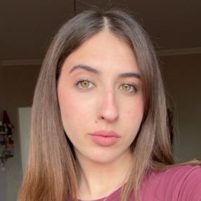 Elisa, Babysitter a Torchiarolo