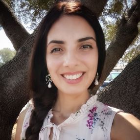 Michela, Babysitter a Olbia