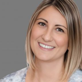 Roselin, Babysitter a Tortoreto Lido