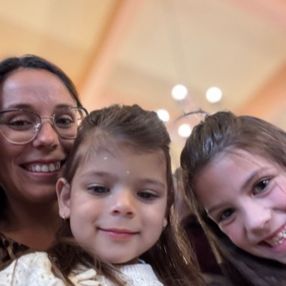 Giulia, Family in Aci Catena