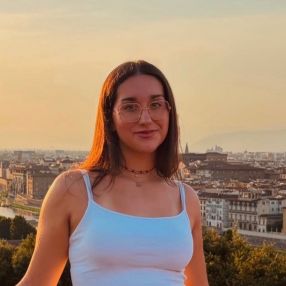 Chiara, Babysitter a Paratico