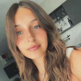 Iris, Babysitter a Città metropolitana di Sassari