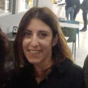 Elettra, Babysitter in Loiano